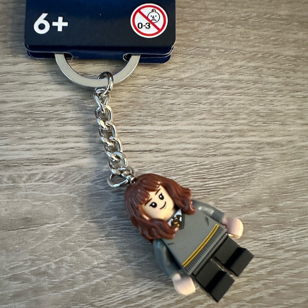NWT Harry Potter Hermione Granger Lego Keychain